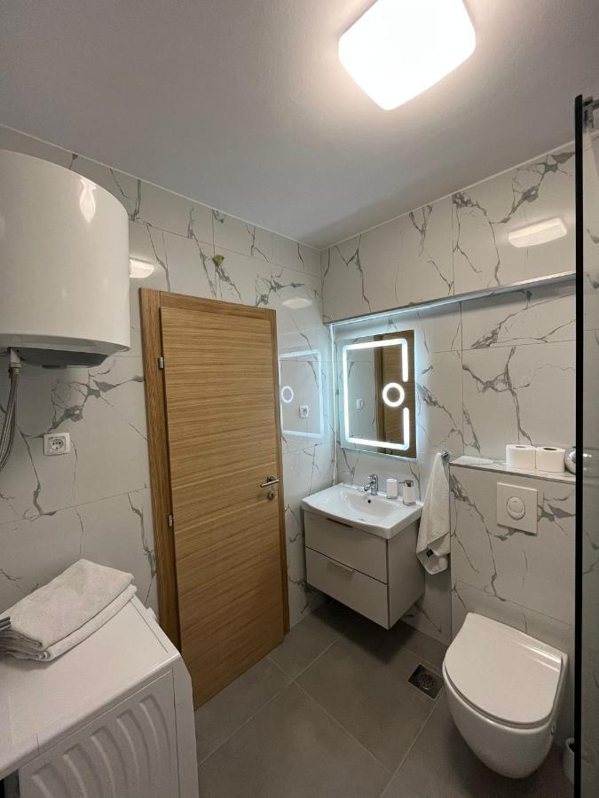 Apartman King Makarska Eksteriør billede