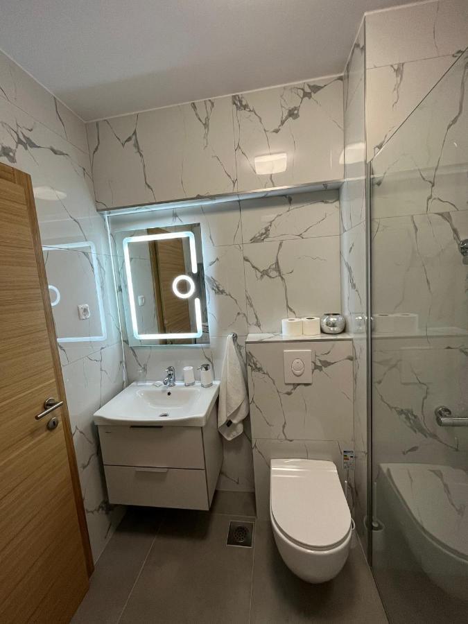 Apartman King Makarska Eksteriør billede